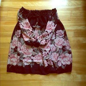 Lulu’s Off-The-Shoulder Floral Dress